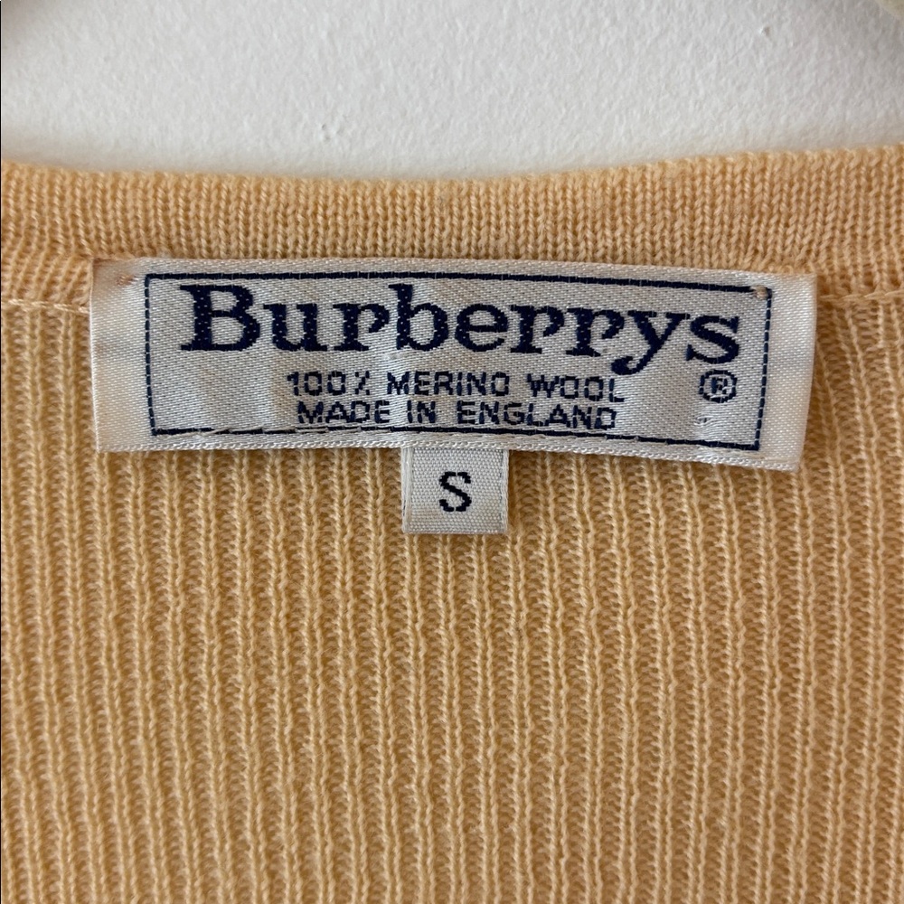 Vintage Burberry Ribbed Wool Cardigan Butter Yellow Tan Women's size Small‎ - Picture 5 of 8